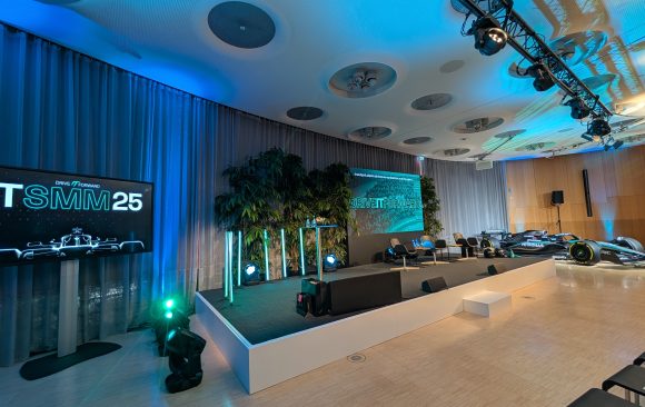 Photo credit: Mercedes Benz AG